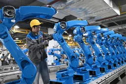 5月中国机器人产业指数环比升6.4% 工业机器人出口增速超产量